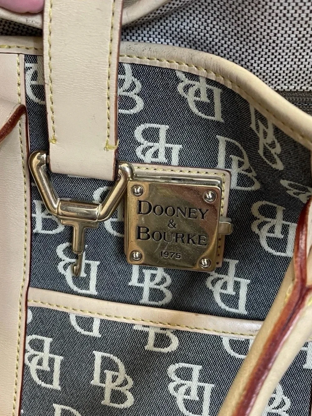 Dooney & Bourke Tote Bag Womens Large Gray Monogram Canvas Leather Shoulder